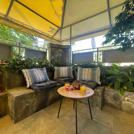 Kathrins Corner Apartment *